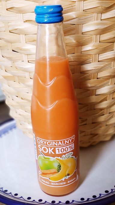 oryginalny sok jabłko-marchew-banan do kupienia w Toruniu z dostawą do domu
