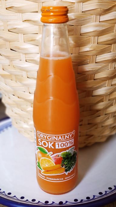 oryginalny sok jabłko-pomarańcza-marchew do kupienia w Toruniu z dostawą do domu